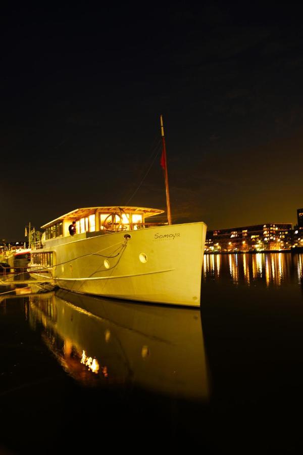 Hotel Stunning Boat With A View Amsterdam Exterior foto